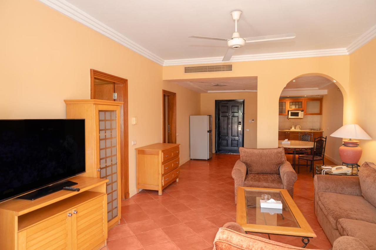Hotel Sharm Dreams Vacation Club - Aqua Park Exteriér fotografie A typical apartment